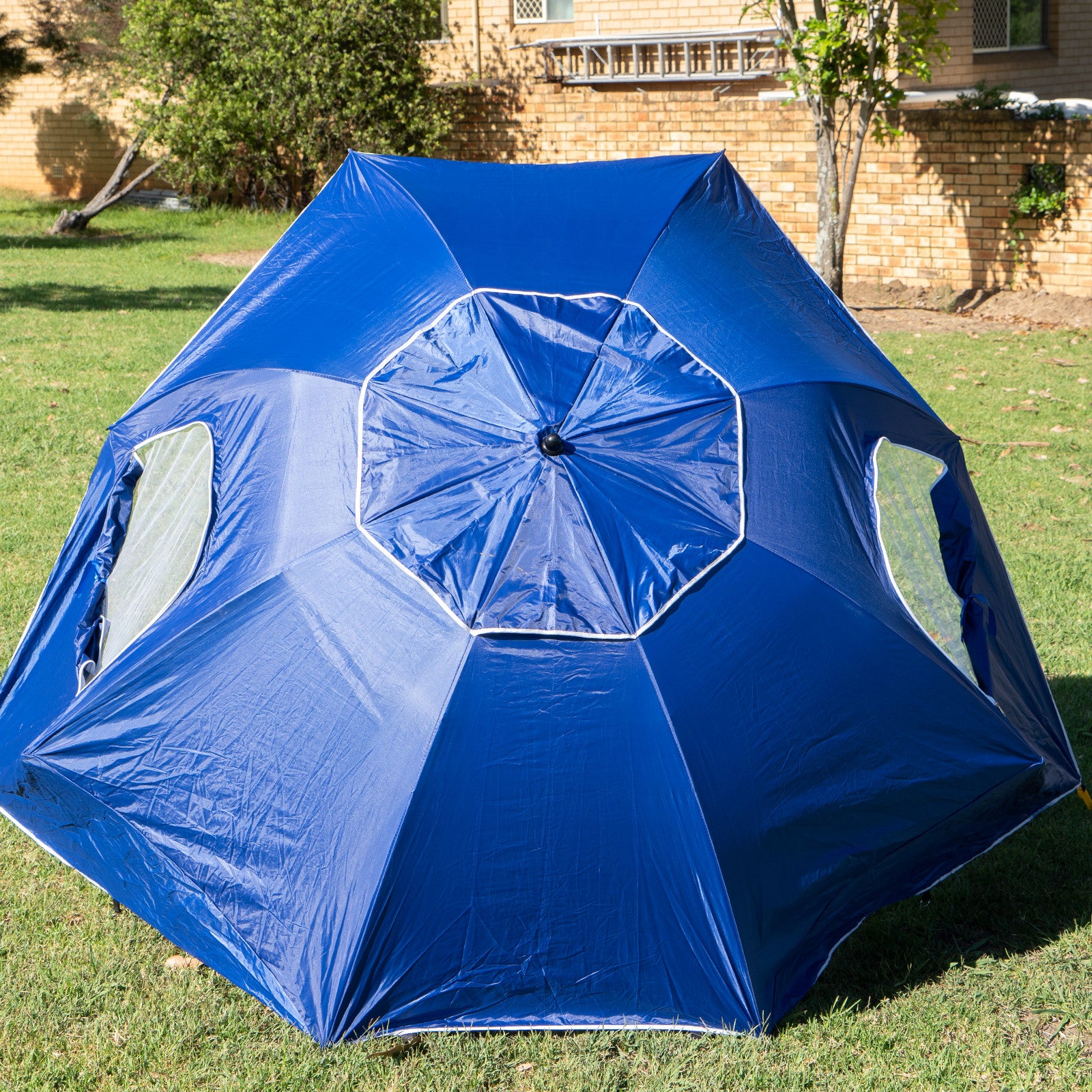 Havana Outdoors Beach Umbrella 2.4M Outdoor Garden Beach Portable Shade Shelter - Blue
